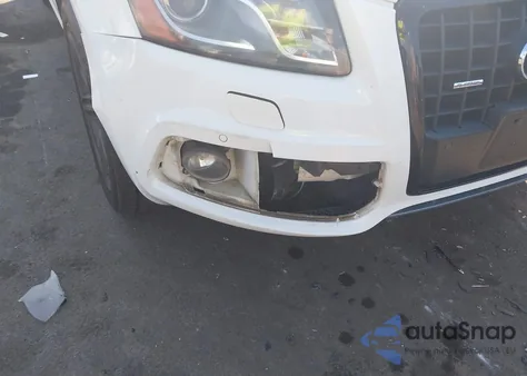 2012 Audi Q5 3.2 Premium из США, поврежденный, VIN WA1WKAFP7CA069209